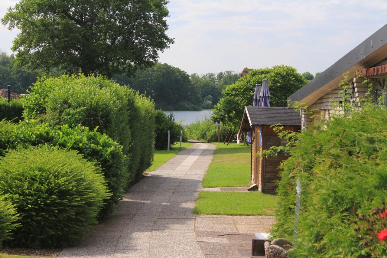 Moderne Und Helle Ferienwohnung Am Ploener See Bosau Zewnętrze zdjęcie